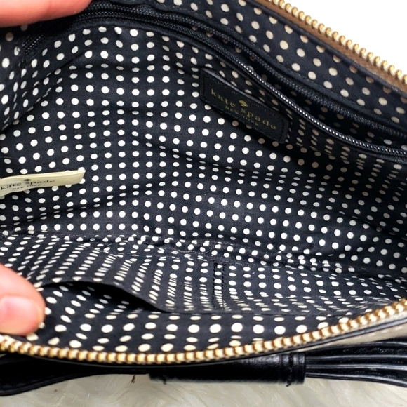 Kate Spade Crossbody with Bow Detail Black tan - Picture 7 of 16